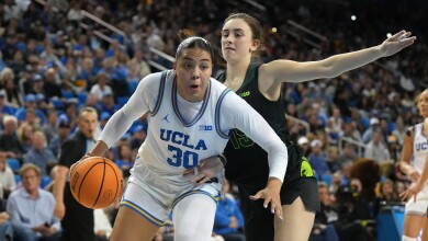 维尼修斯向阿隆索抱怨：都想盘带但都只嘘我